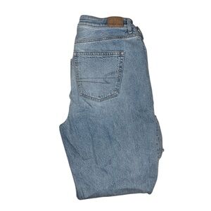 AMERICAN EAGLE | WOMENS HIGHEST RISE MOM DISTRESSED JEANS SZ 10